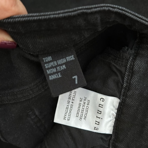 Eunina Tobi Super High Rise Mom Jean Black size 7 - Picture 10 of 10